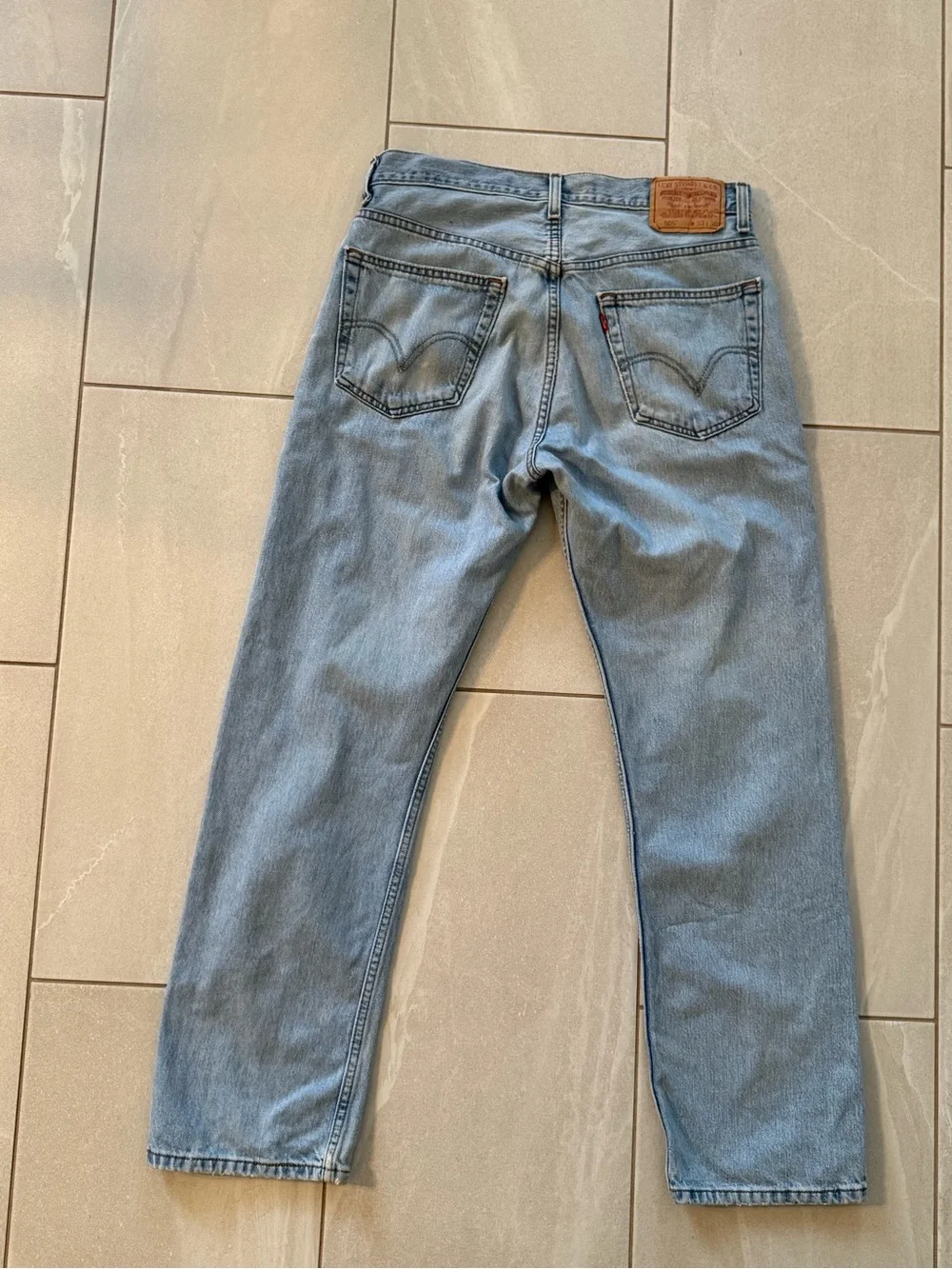 Levi’s 505 Men’s Jeans 33x30 Regular Fit Straight Leg Light Wash Denim